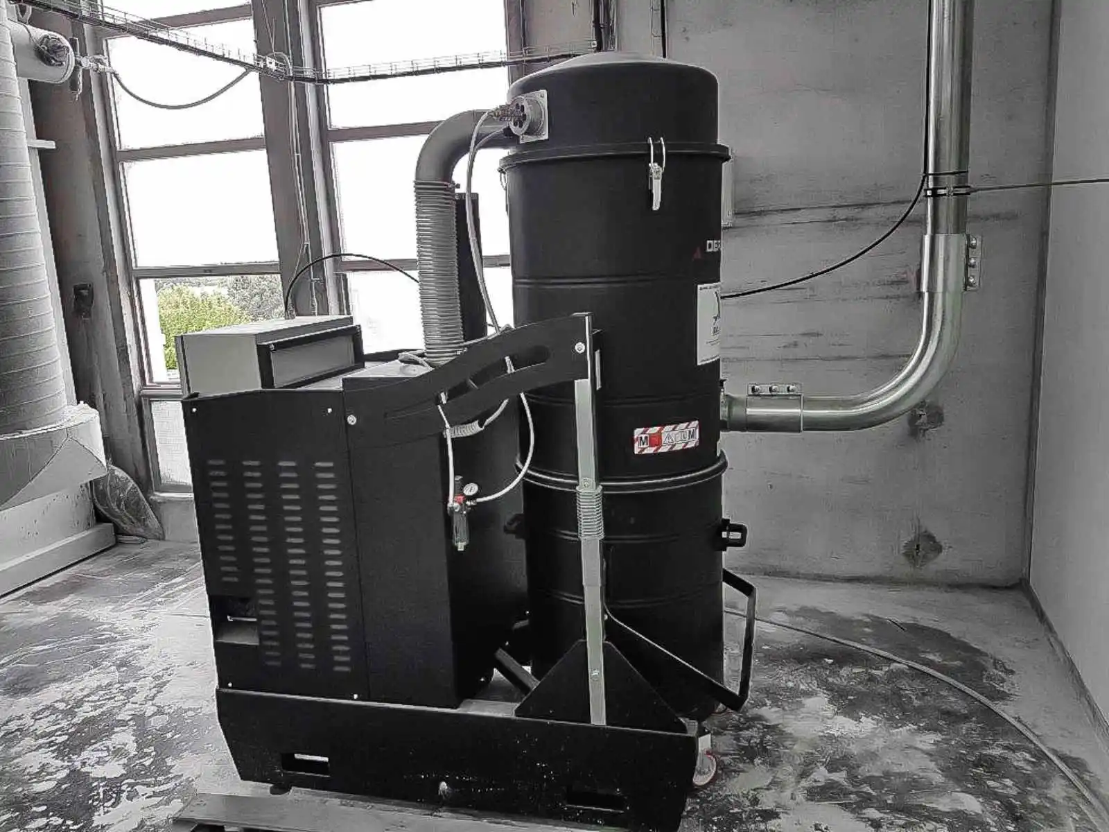 Example installation of a centralised vacuum system