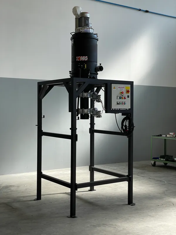 Filter Hopper passive pre-separator