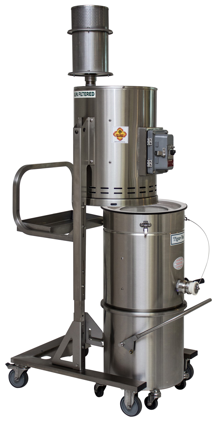 Detachable recovery tank and filter chamber