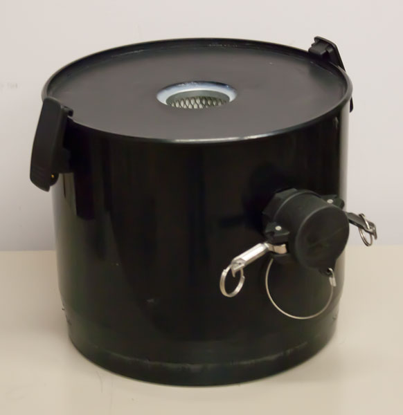 Safe containment canister for Tiger-Vac CR-1000 (CV)
