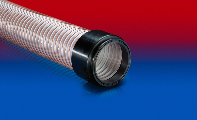 NORRES CONNECT 245 – Tri-Clamp kobling monteret på gennemsigtig PUR-slange med rustfri spændering.