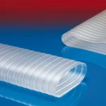 Transparent, glat PUR-slange i flad form til vibrationsanlæg.