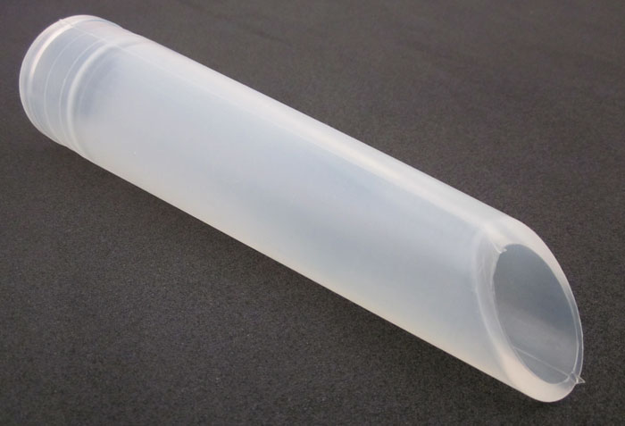 Konisk skrårør i transparent silikone til food- og pharmaanvendelser, længde 195 mm